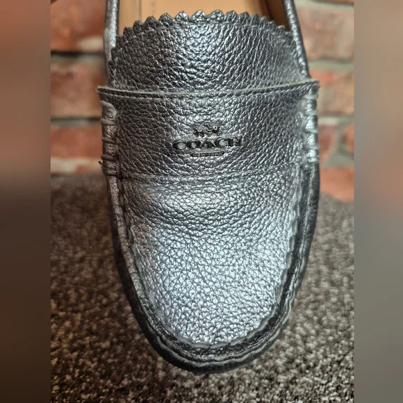 Coach Odette Metallic Pebbled Leather Loafers Size 7.5B Gunmetal Driving Shoes - Picture 7 of 11
